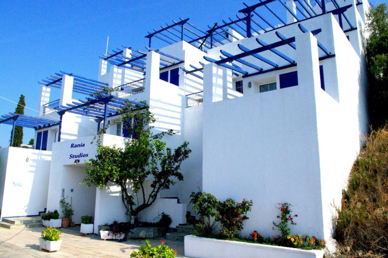 Rania Studios Poros Town Esterno foto