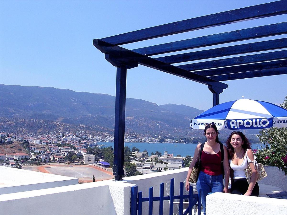 Rania Studios Poros Town Esterno foto