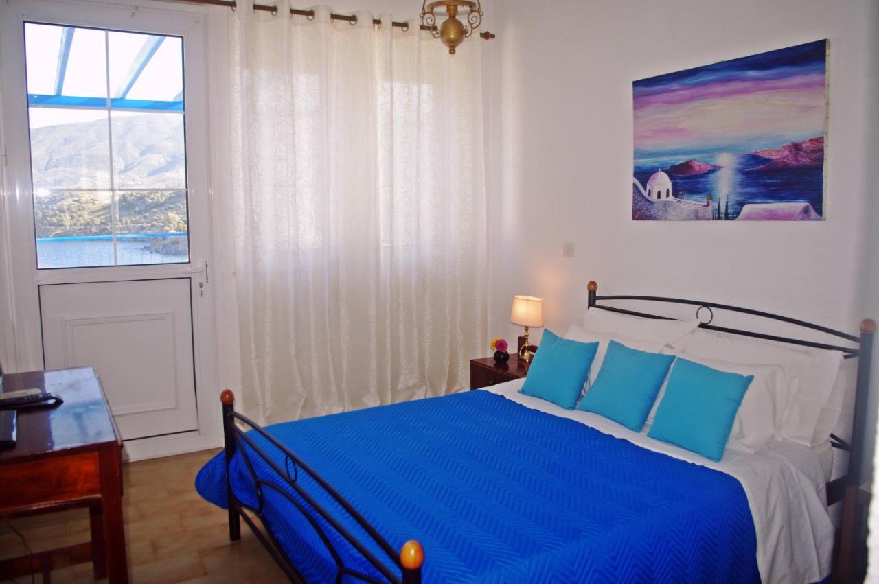 Rania Studios Poros Town Esterno foto